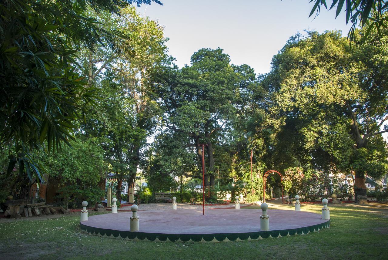 Garden Palace Heritage Homestays Vadasinor Eksteriør bilde